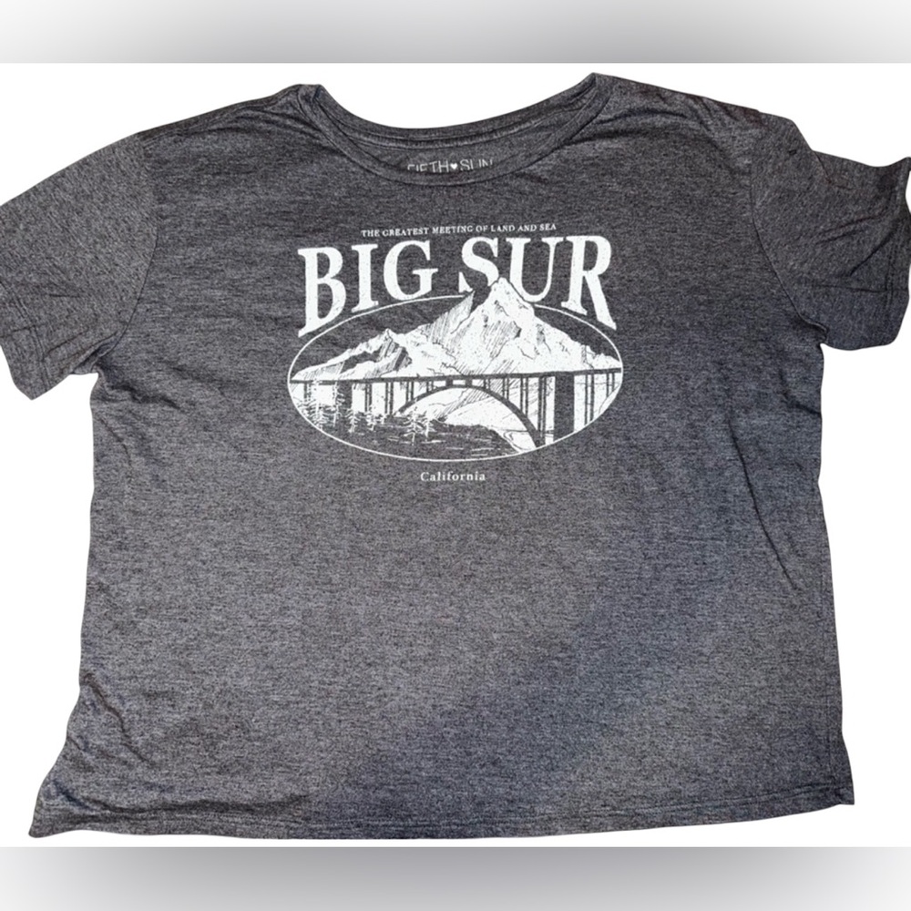 ♾️ 5/$25 fifth sun tshirt